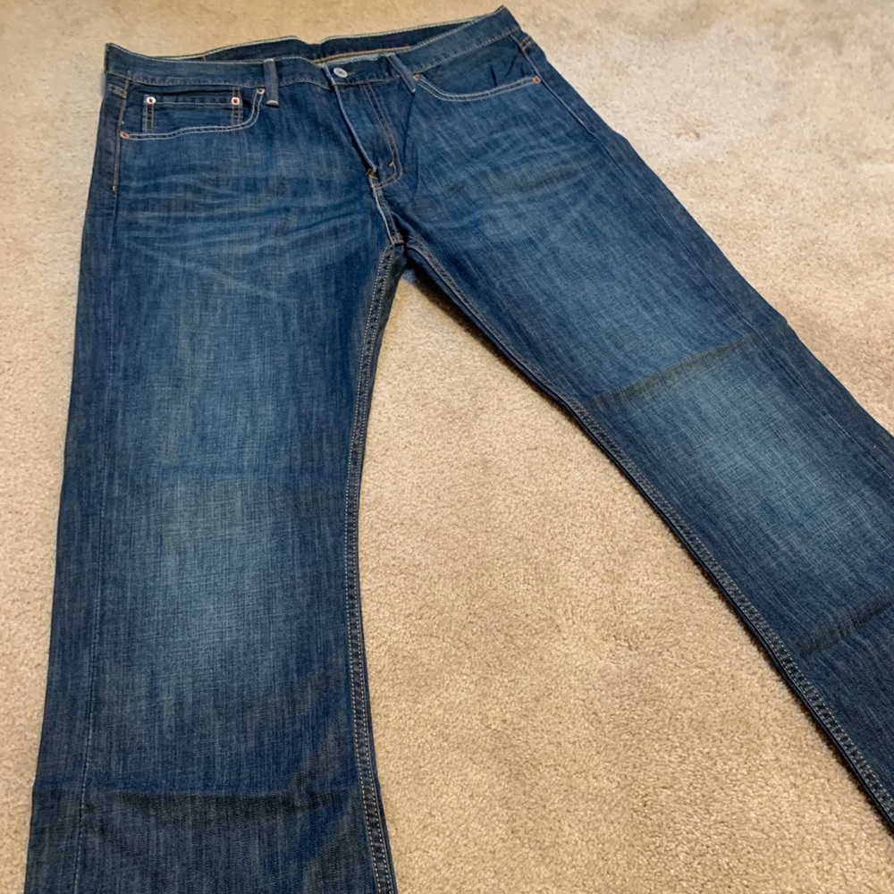 527 Levi 36x32
